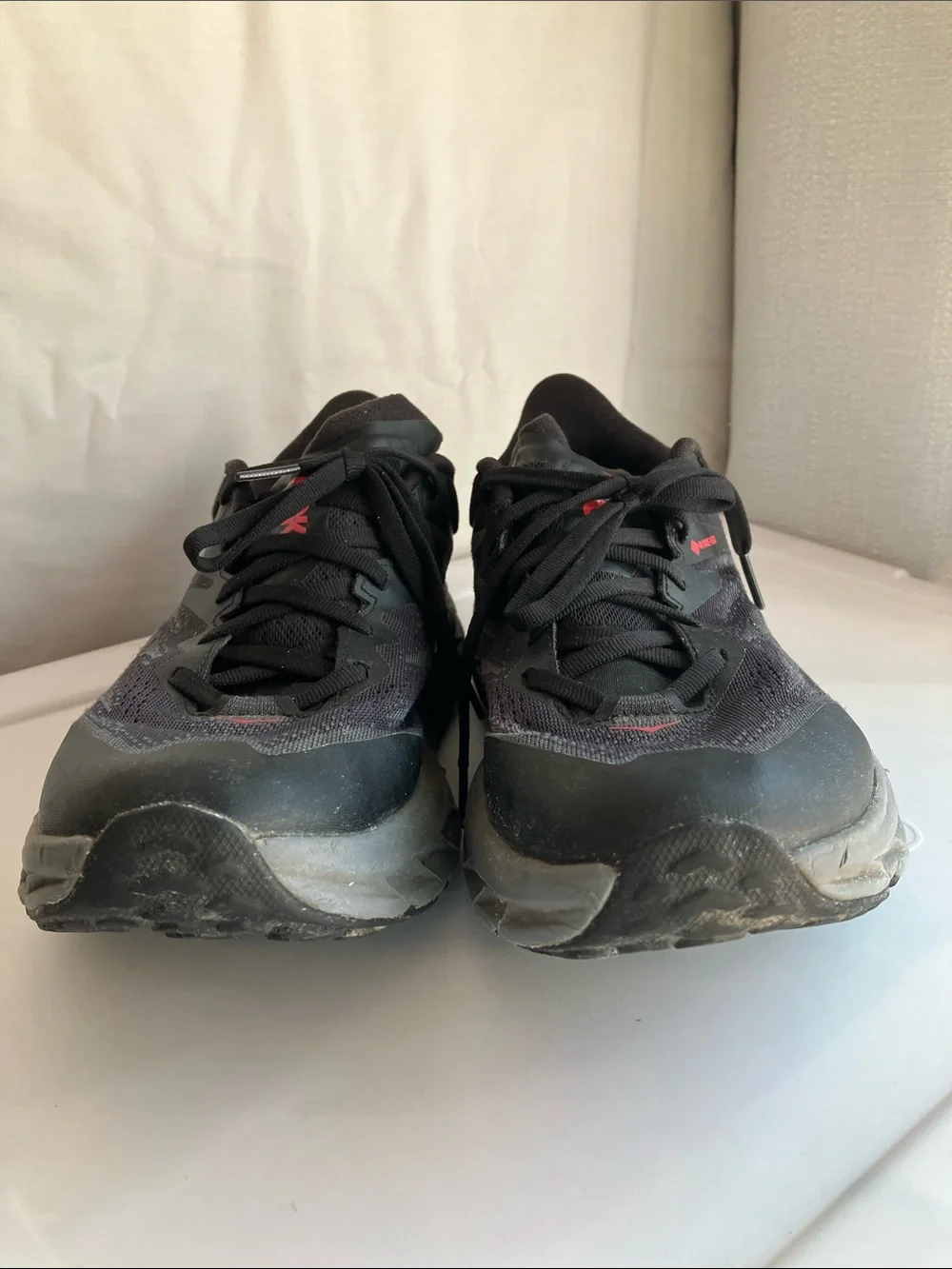 HOKA Speedgoat 5 Gore-Tex Trail Running Shoes Vibram Megagrip track women’s 10